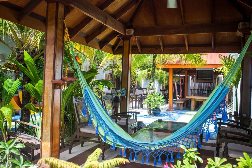 Natural Surf House Albergue Himmafushi Exterior foto