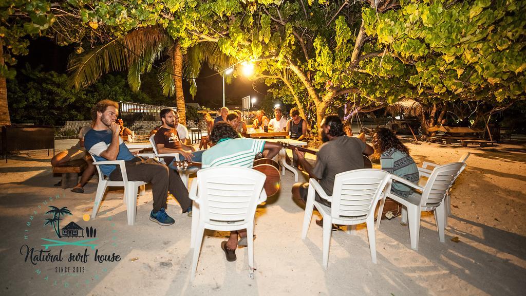 Natural Surf House Albergue Himmafushi Exterior foto